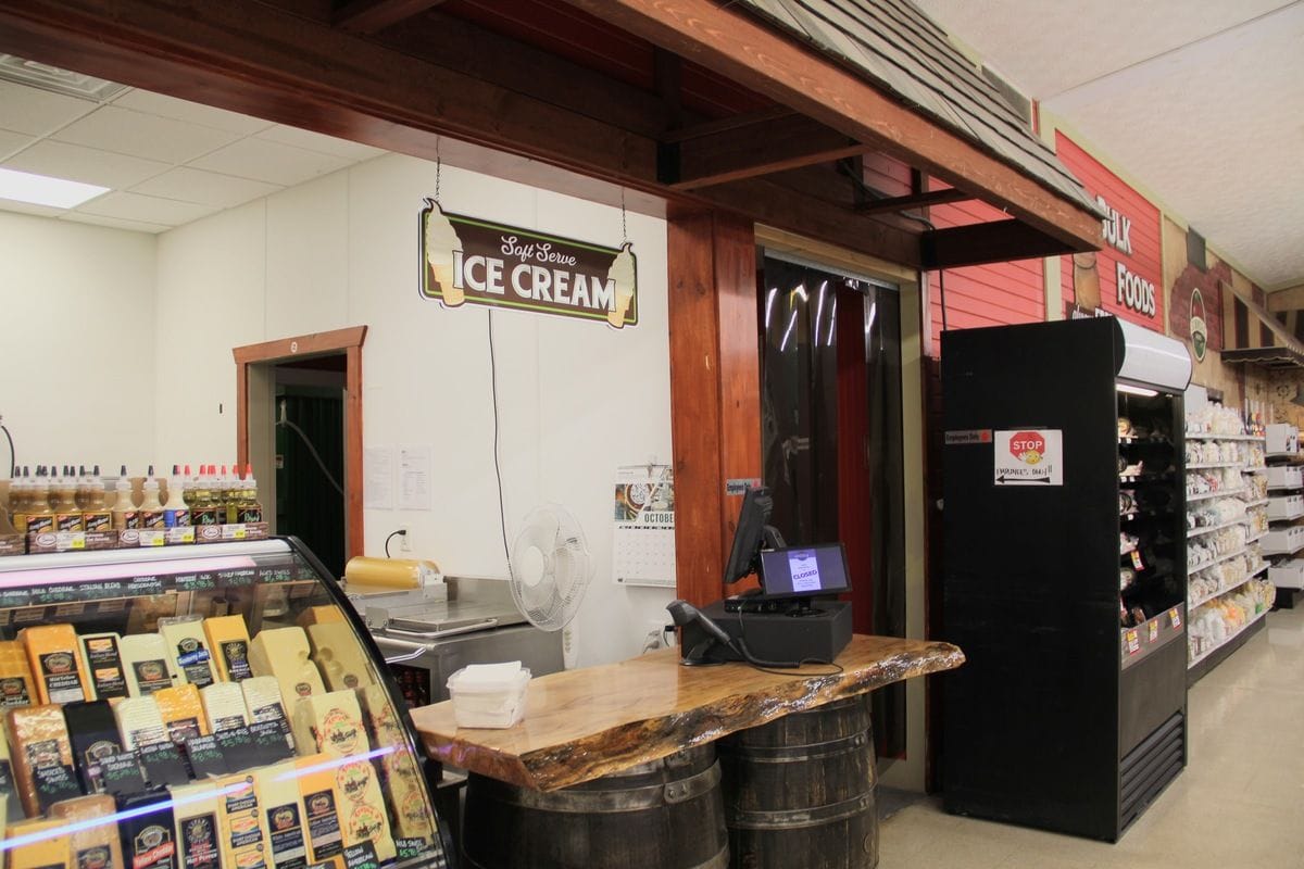 Sommers soft serve ice cream counter